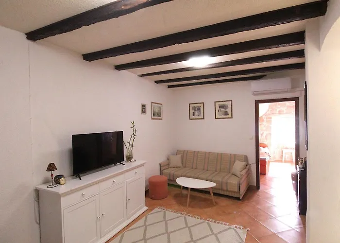 Lovely Apartment Es