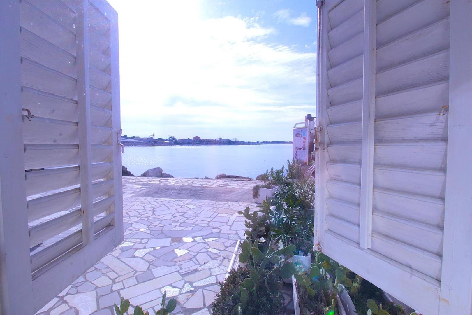 Lovely Es * Umag
