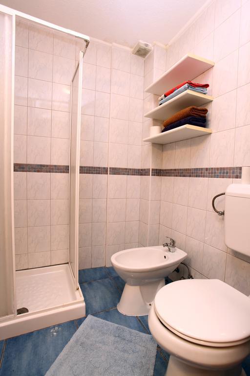 Apartma Lovely Es